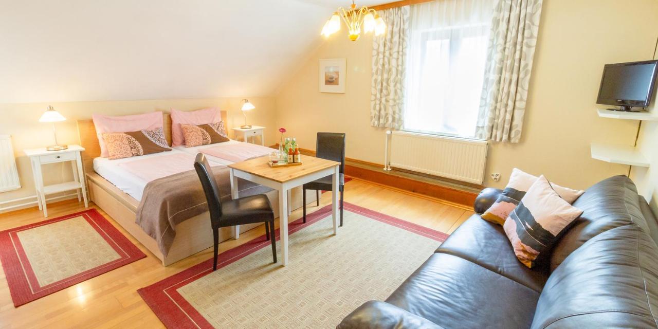 Pension Gaestehaus Heller Weissenkirchen in der Wachau Exteriör bild